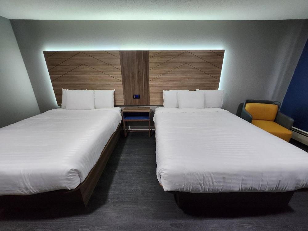 Super 8 By Wyndham Hayward Wi Motel ภายนอก รูปภาพ