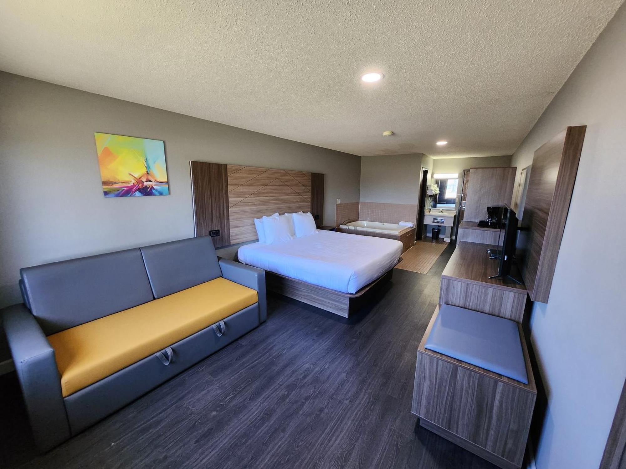 Super 8 By Wyndham Hayward Wi Motel ภายนอก รูปภาพ