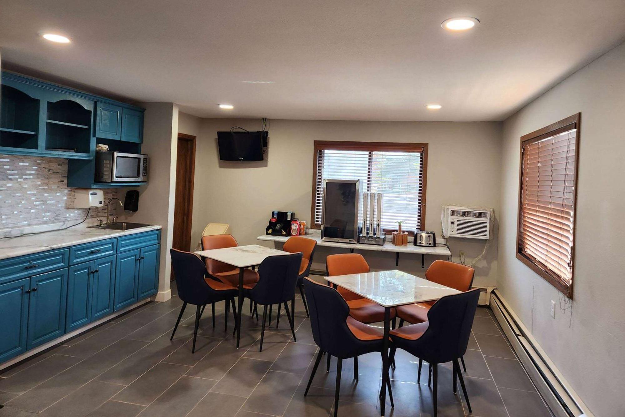 Super 8 By Wyndham Hayward Wi Motel ภายนอก รูปภาพ