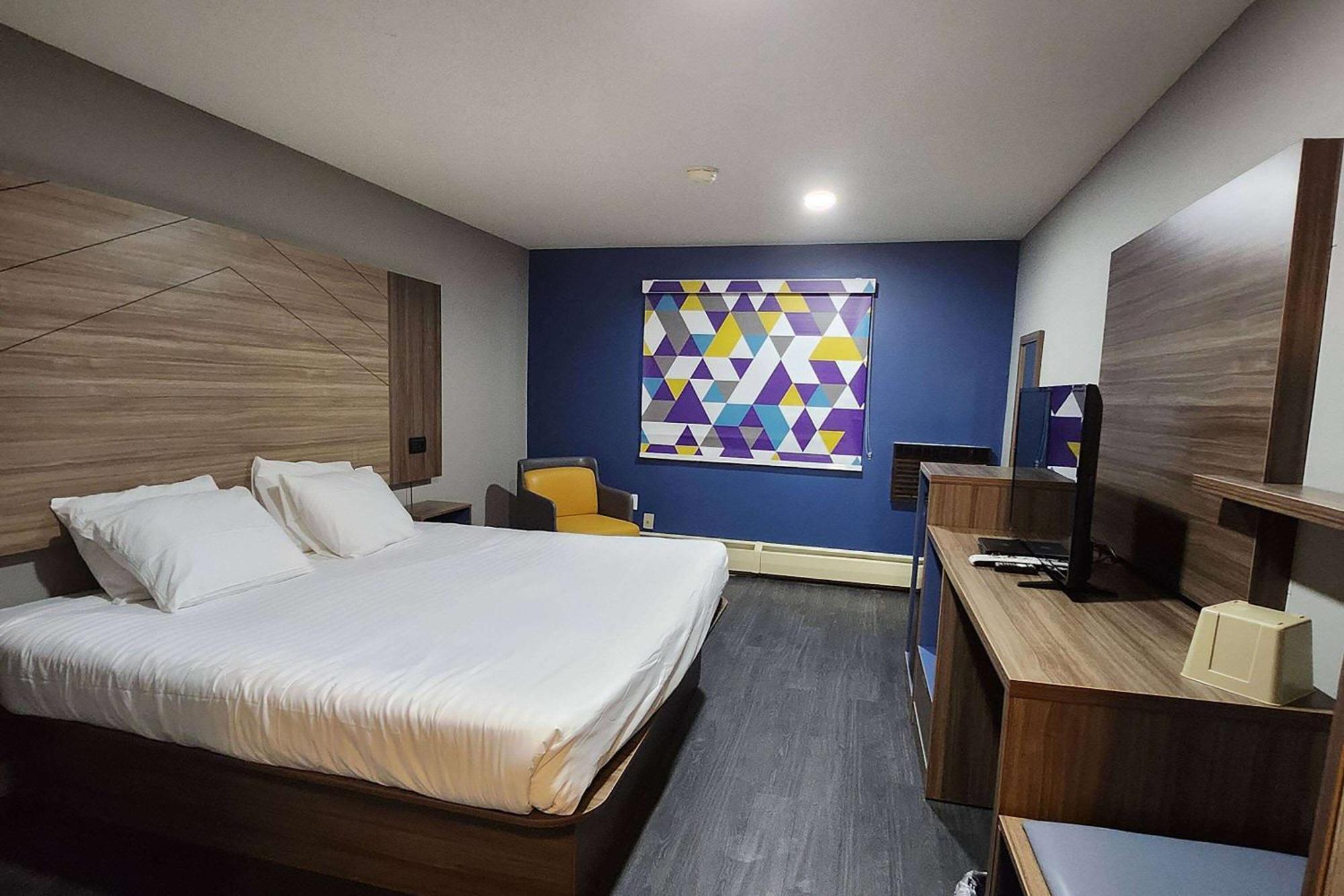 Super 8 By Wyndham Hayward Wi Motel ภายนอก รูปภาพ