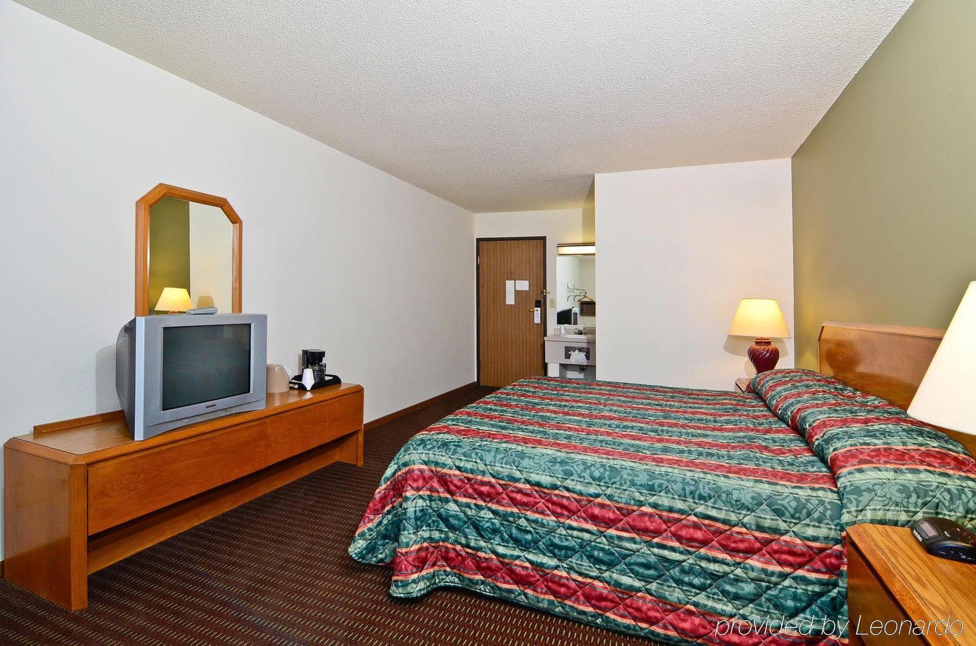 Super 8 By Wyndham Hayward Wi Motel ภายนอก รูปภาพ