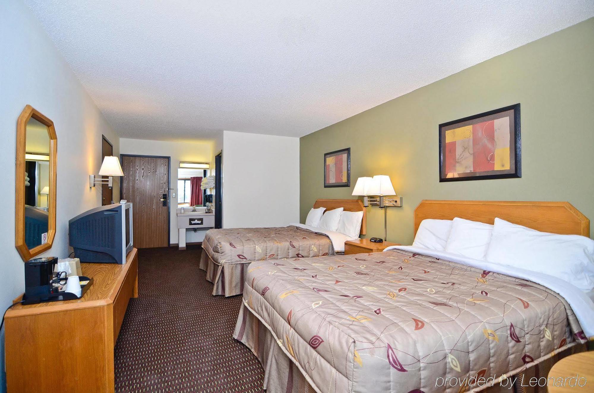 Super 8 By Wyndham Hayward Wi Motel ภายนอก รูปภาพ